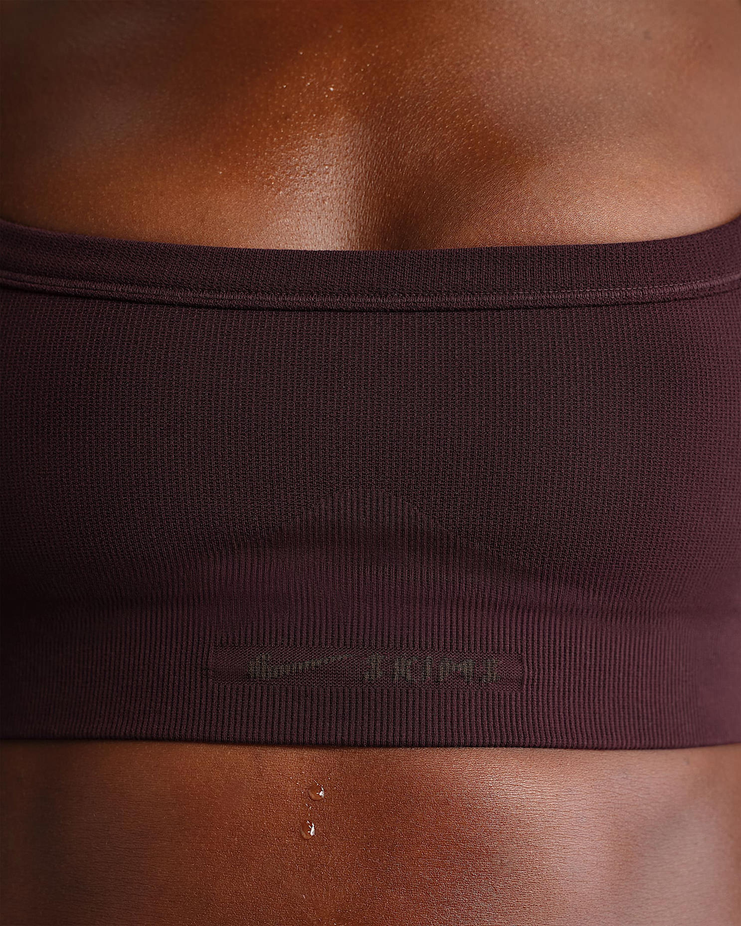 bra,clothing,lingerie,underwear,person