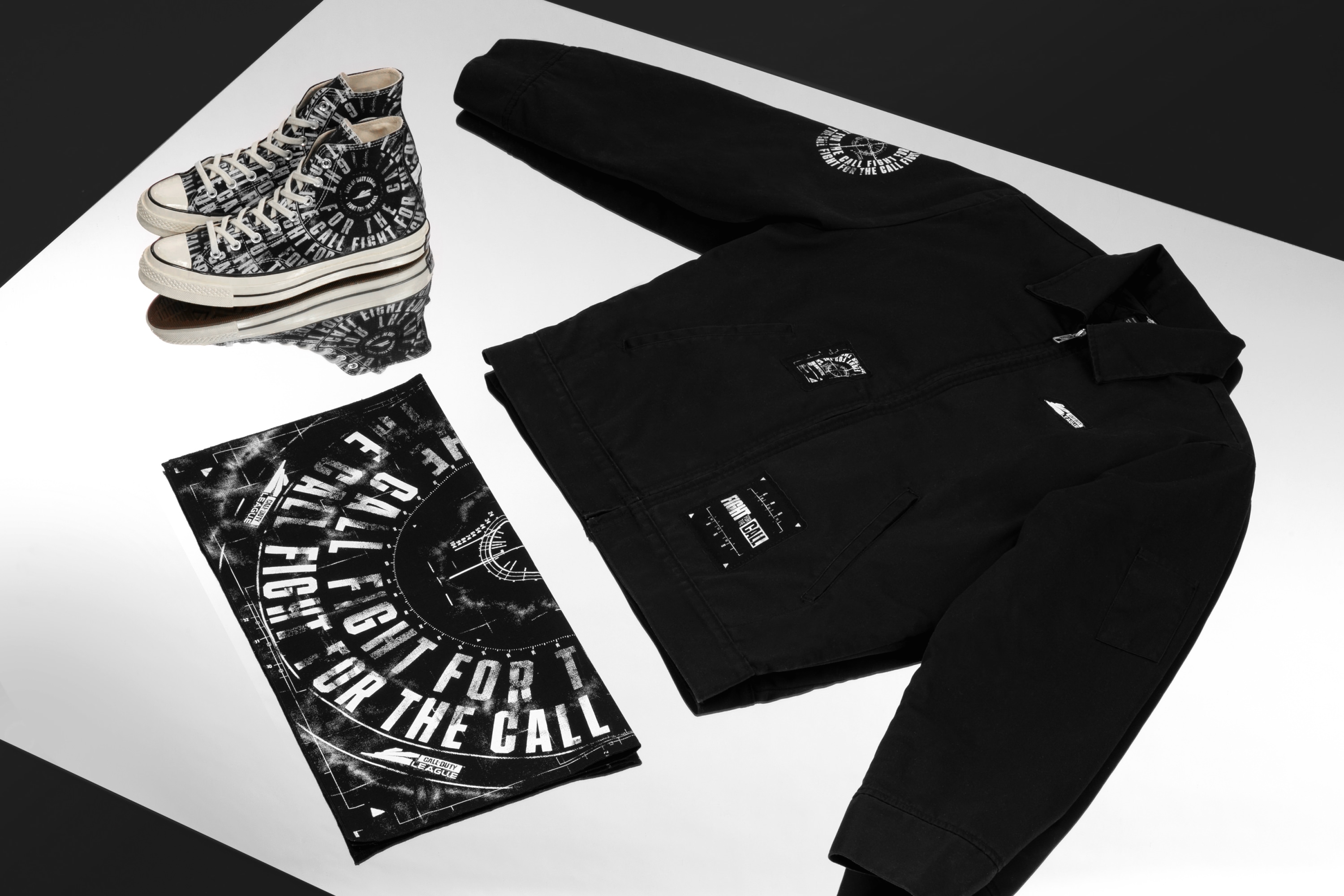 clothing,long sleeve,sleeve,coat,shoe,jacket,sneaker,hoodie,sweater,sweatshirt